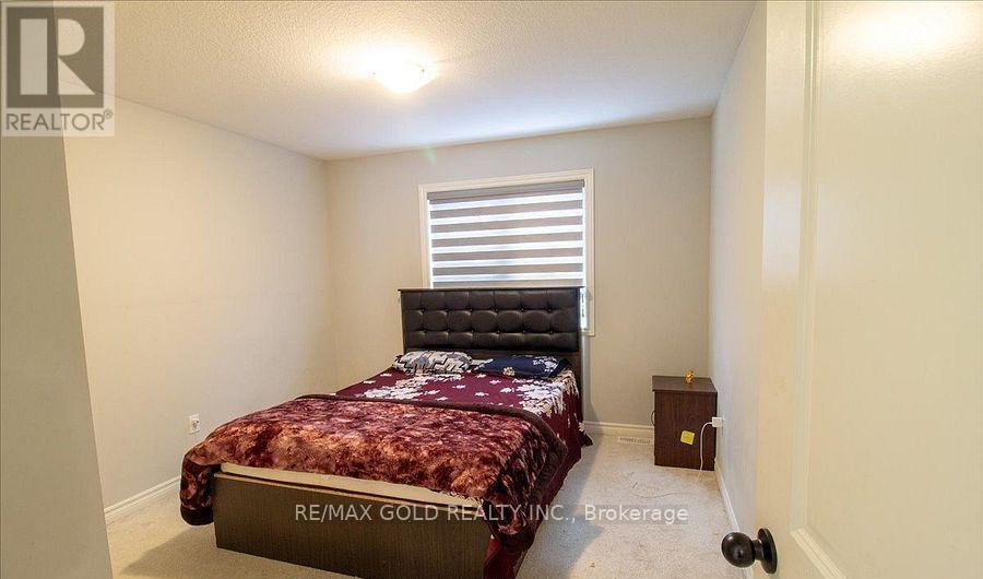 92 Middleton Avenue, London South, Ontario  N6L 1K3 - Photo 35 - X12655696