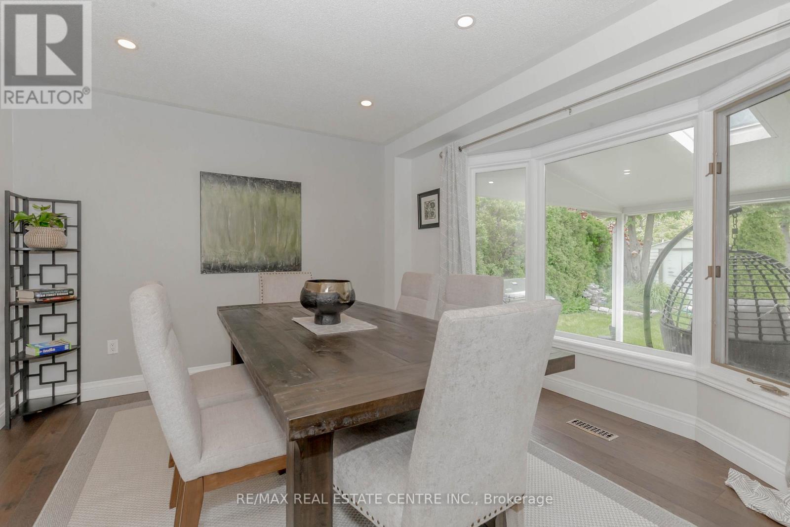 33 Strathroy Crescent, Hamilton, Ontario  L8B 0K9 - Photo 25 - X12655708