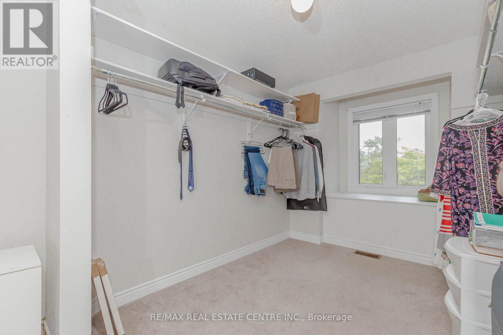 33 Strathroy Crescent, Hamilton, Ontario  L8B 0K9 - Photo 39 - X12655708