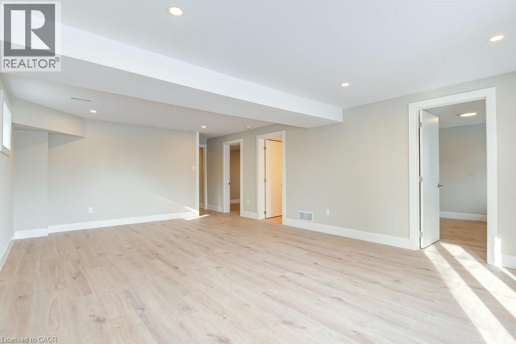 155 Doon Road Unit# Lower, Kitchener, Ontario  N2G 3E1 - Photo 3 - 40795408