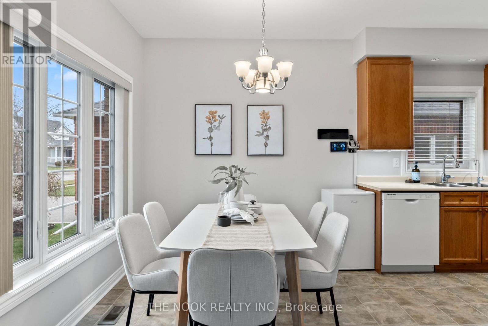 79 South Garden Court, Scugog, Ontario  L9L 1S3 - Photo 6 - E12655952