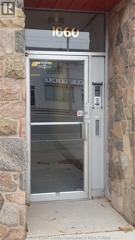 1060 University Avenue West Unit# 201, Windsor, Ontario  N9A 5S4 - Photo 2 - 25031773