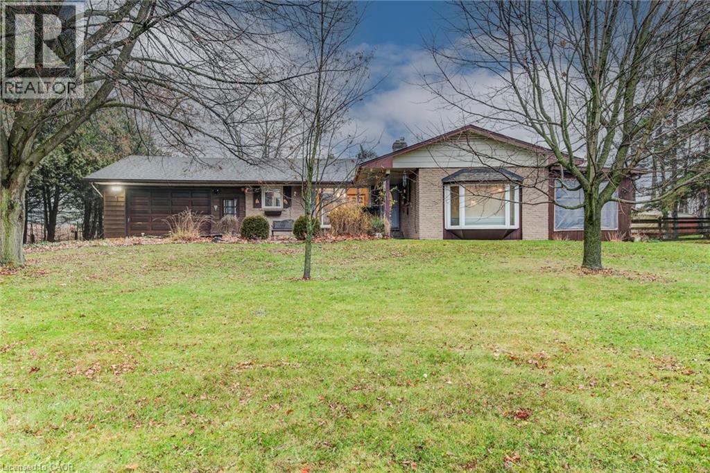 1939 Maplewood Road, St. Clements, Ontario  N0B 2M0 - Photo 3 - 40789235