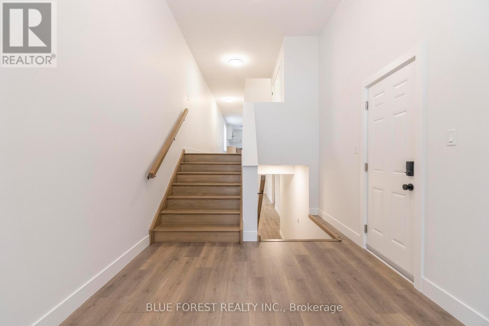 19 Redan Street, London East, Ontario  N5Z 1Y7 - Photo 3 - X12655830