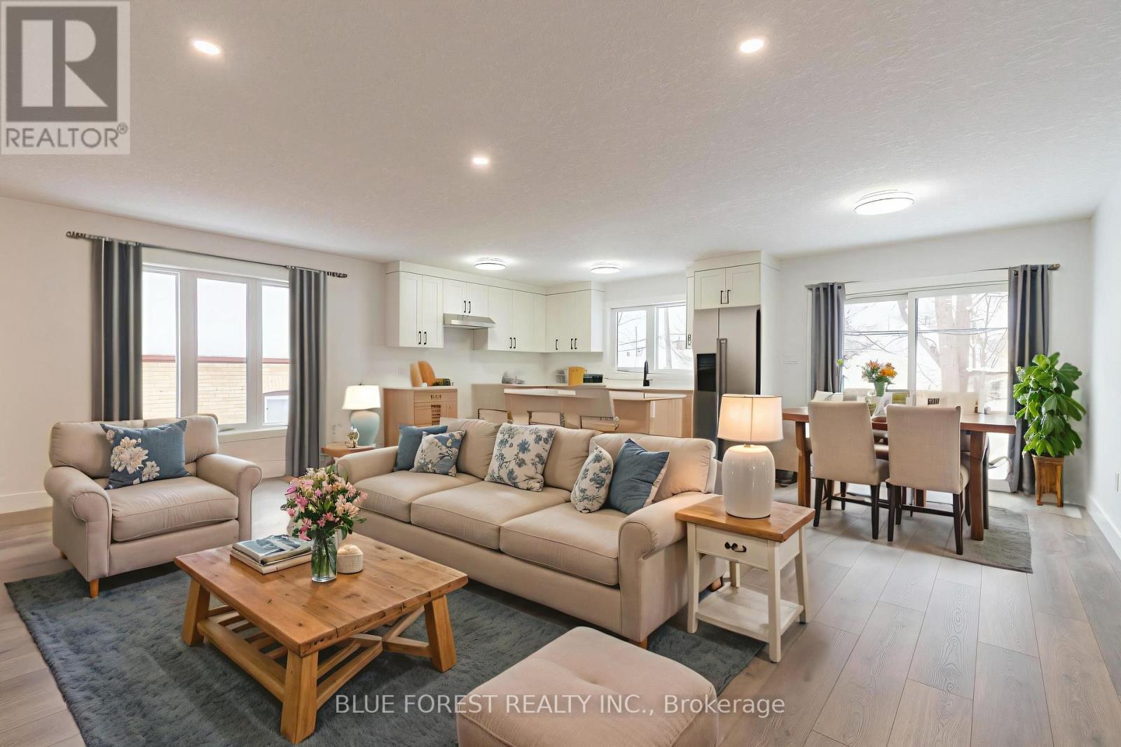 19 Redan Street, London East, Ontario  N5Z 1Y7 - Photo 5 - X12655830