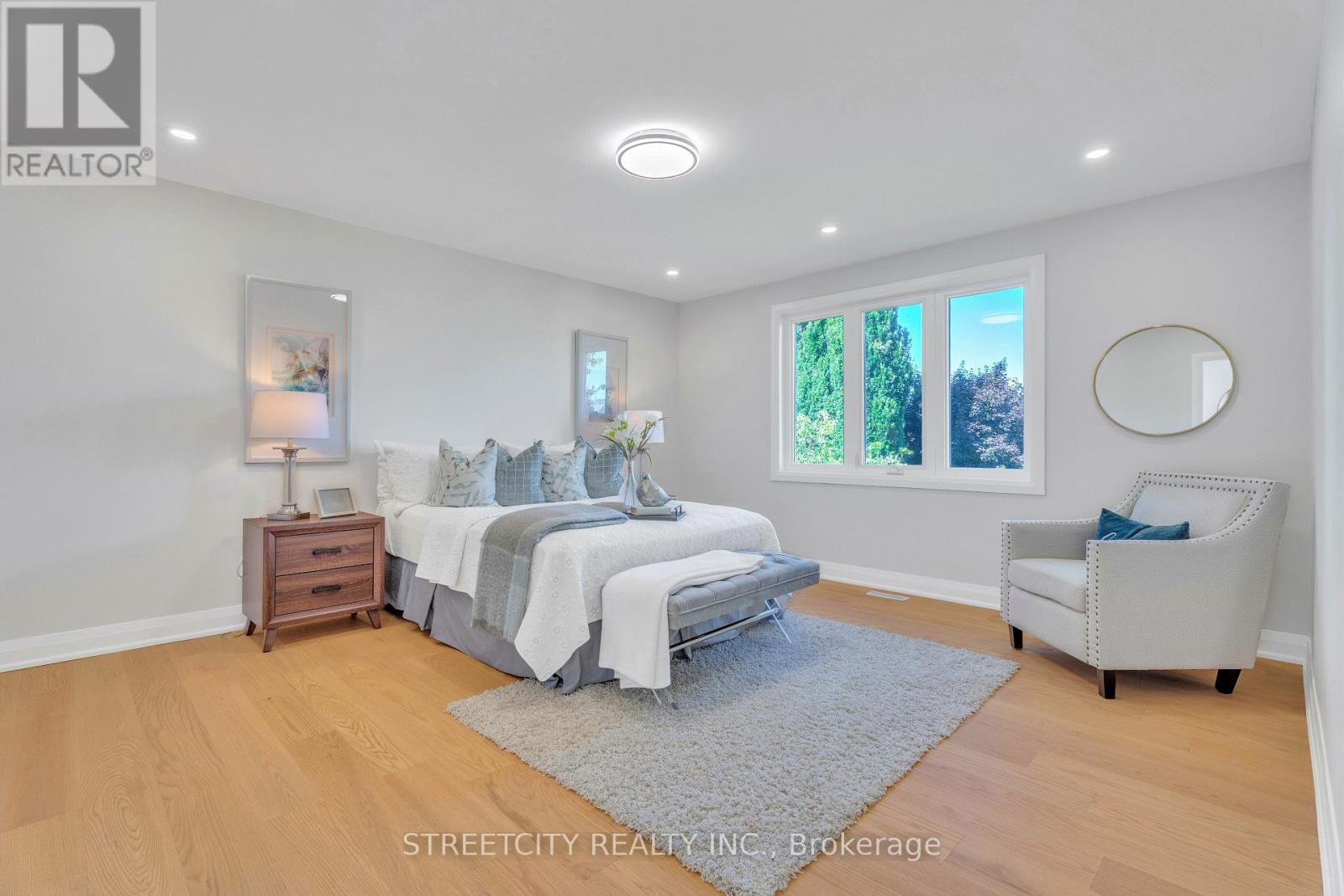 26 Grasmere Crescent, London North, Ontario  N6G 4P2 - Photo 31 - X12655902