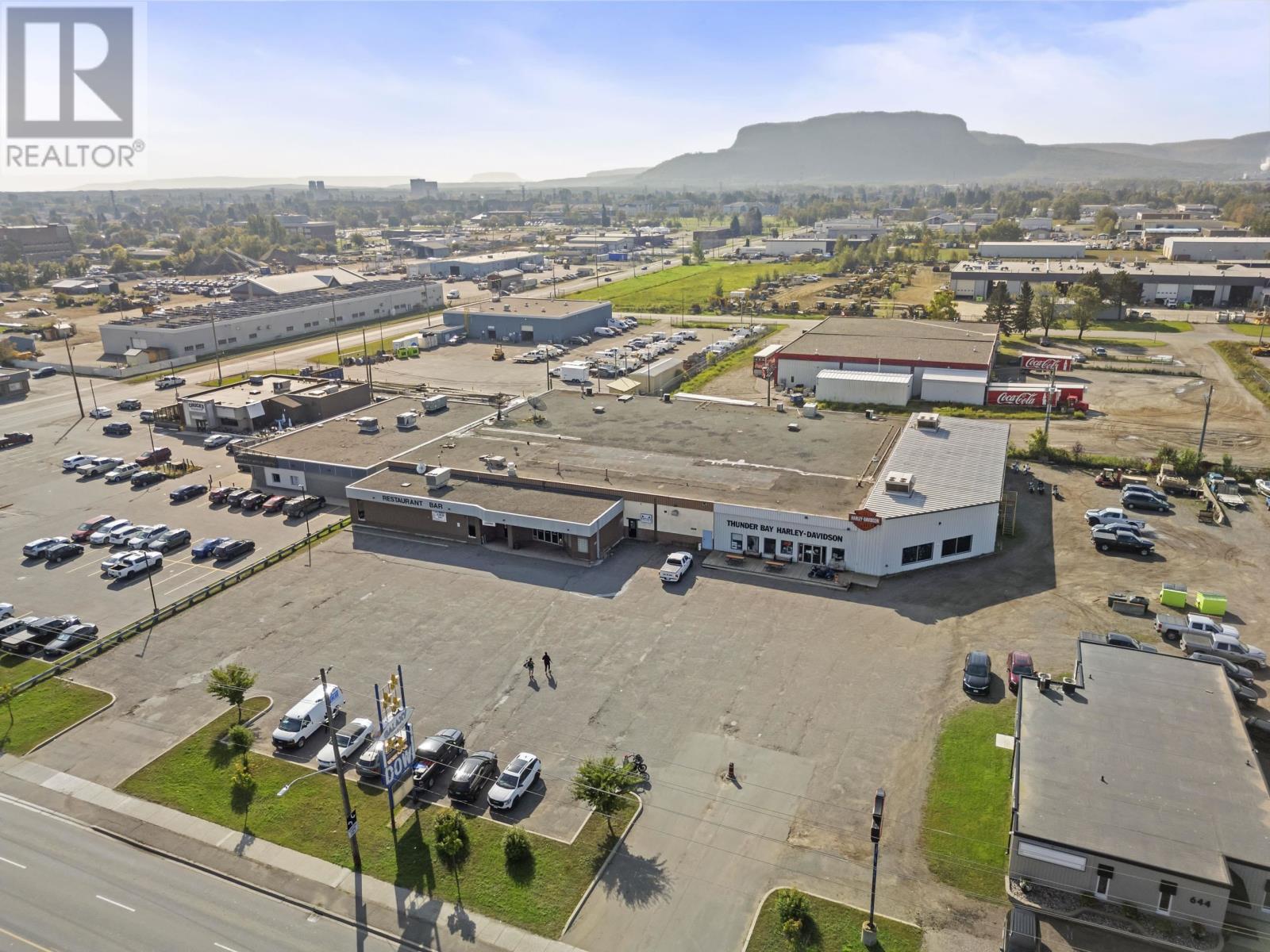 636 Arthur St W., Thunder Bay, Ontario  P7E 5R8 - Photo 2 - TB252987