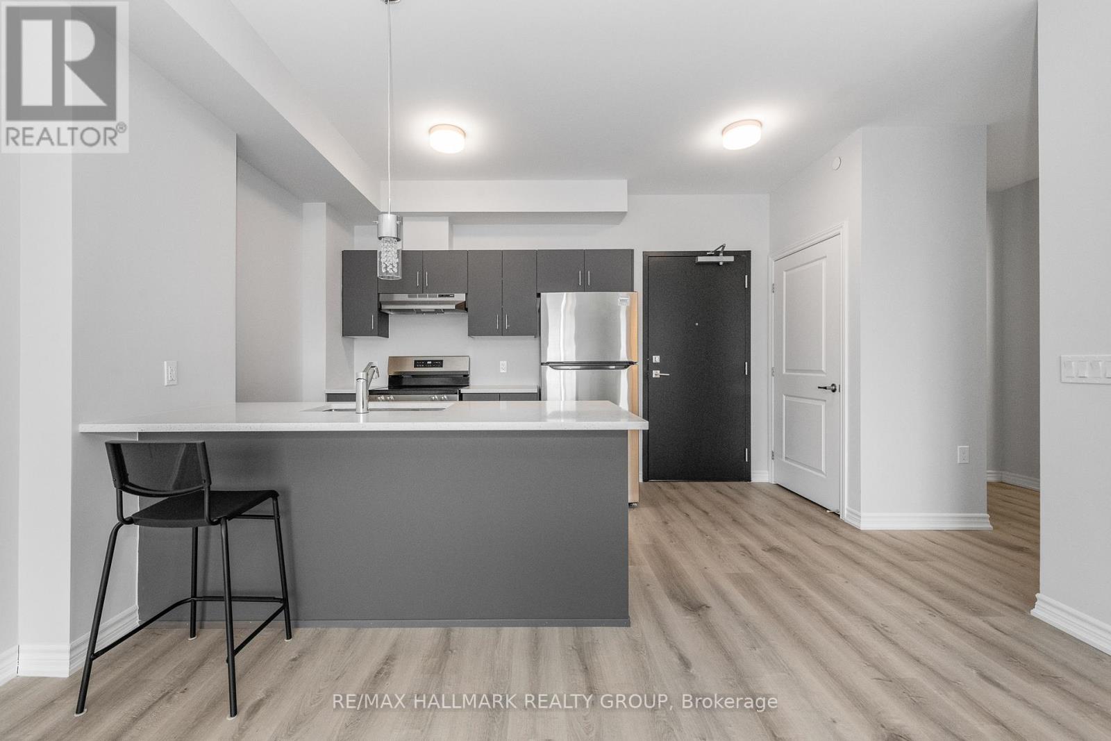 416 - 1350 Hemlock Road, Ottawa, Ontario  K1K 5C2 - Photo 8 - X12655894