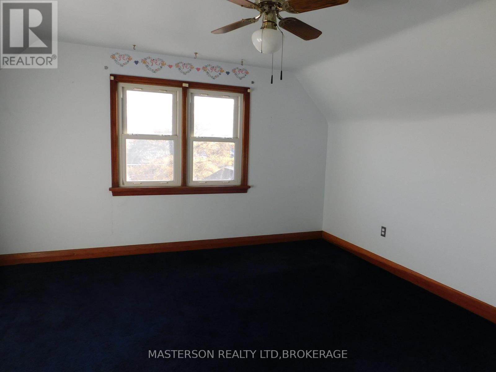 4096 Dyson Avenue, Niagara Falls, Ontario  L2E 3L7 - Photo 10 - X12655860