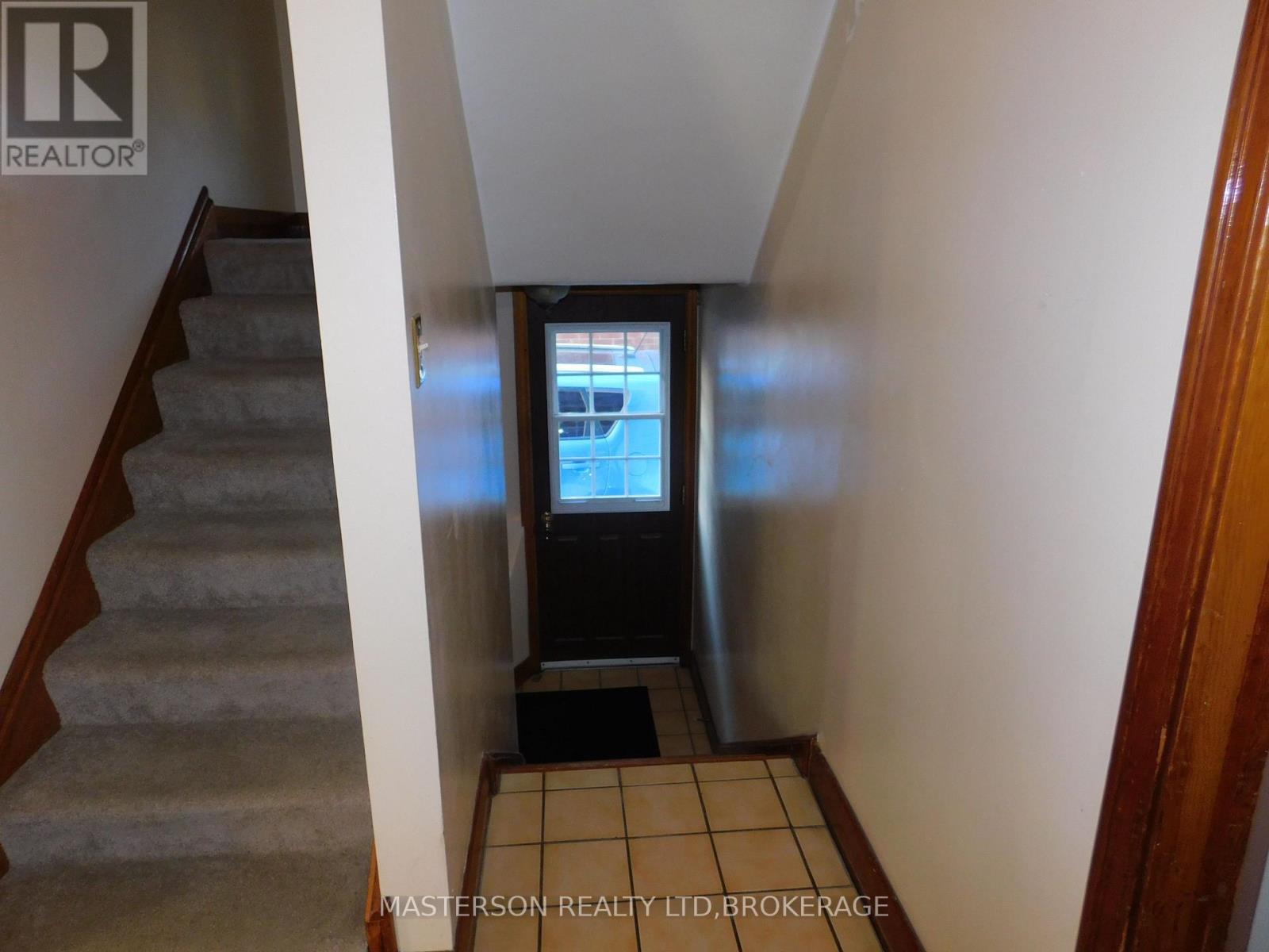 4096 Dyson Avenue, Niagara Falls, Ontario  L2E 3L7 - Photo 9 - X12655860