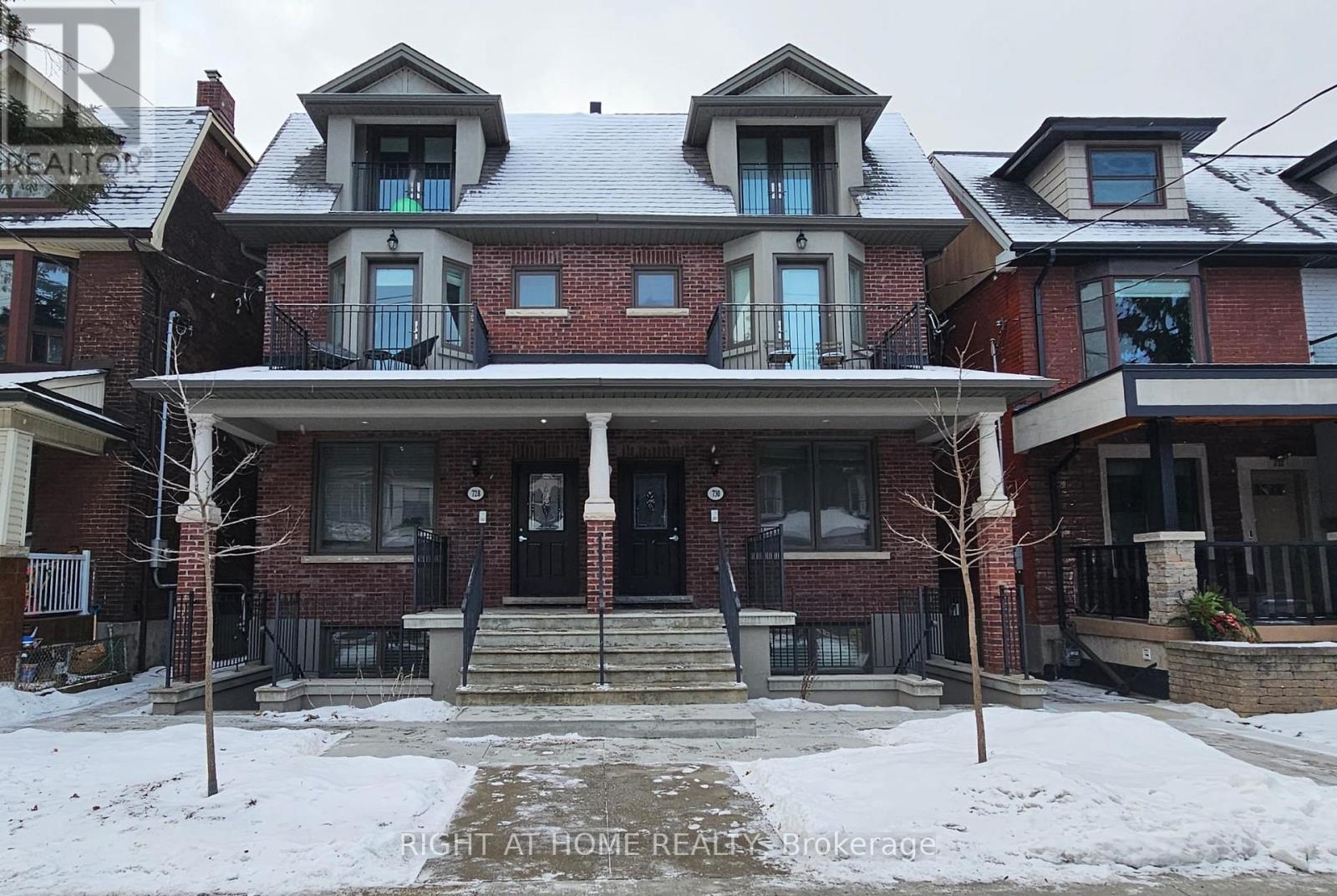 Floor 2 - 728 Shaw Street, Toronto, Ontario  M6G 3L7 - Photo 1 - C12655854