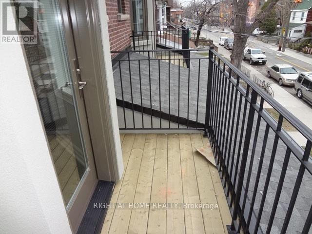 Floor 2 - 728 Shaw Street, Toronto, Ontario  M6G 3L7 - Photo 11 - C12655854