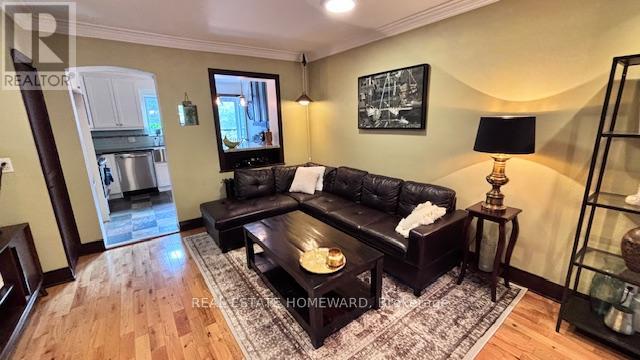 Main & 2nd Floors - 457 Mortimer Avenue, Toronto, Ontario  M4J 2G3 - Photo 4 - E12655926