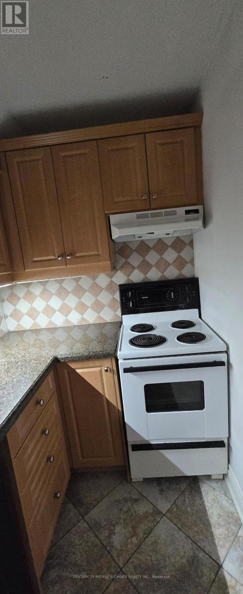 Bsmt 2 - 1434 Rosebank Road, Pickering, Ontario  L1V 1P4 - Photo 8 - E12655950