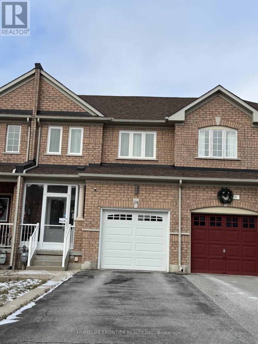 14 BARR CRESCENT, Aurora, Ontario