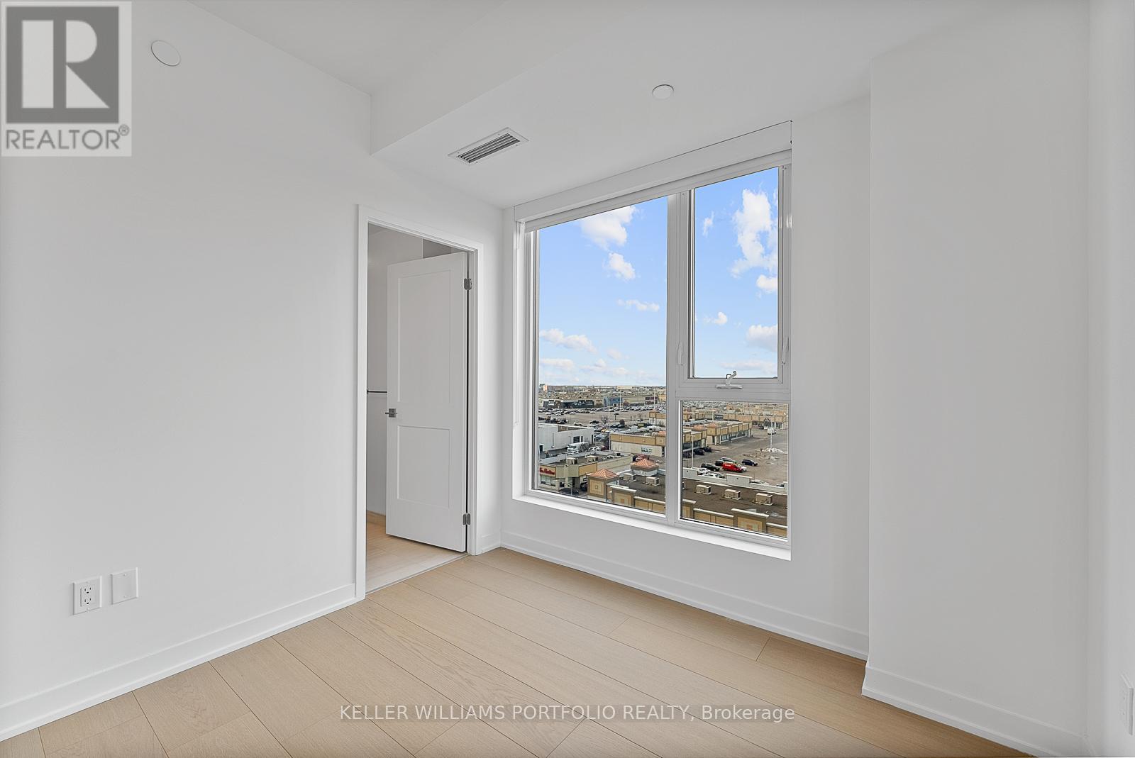 824 - 498 Caldari Road, Vaughan, Ontario L4K 0R6 - Photo 16 - N12655908