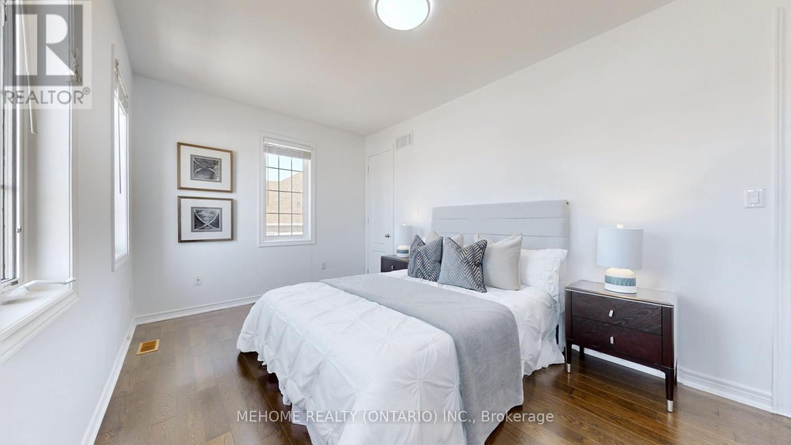 247 Selwyn Road, Richmond Hill, Ontario  L4E 0R4 - Photo 32 - N12655924