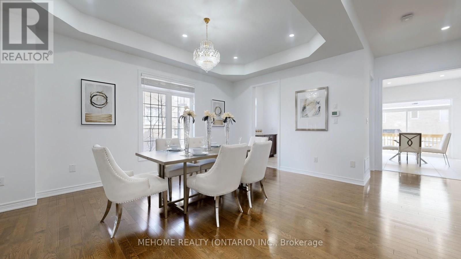 247 Selwyn Road, Richmond Hill, Ontario  L4E 0R4 - Photo 6 - N12655924