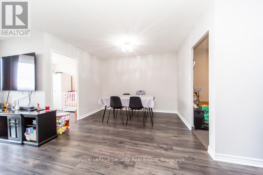 2106 - 85 Emmett Avenue, Toronto, Ontario M6M 5A2 - Photo 11 - W12655616