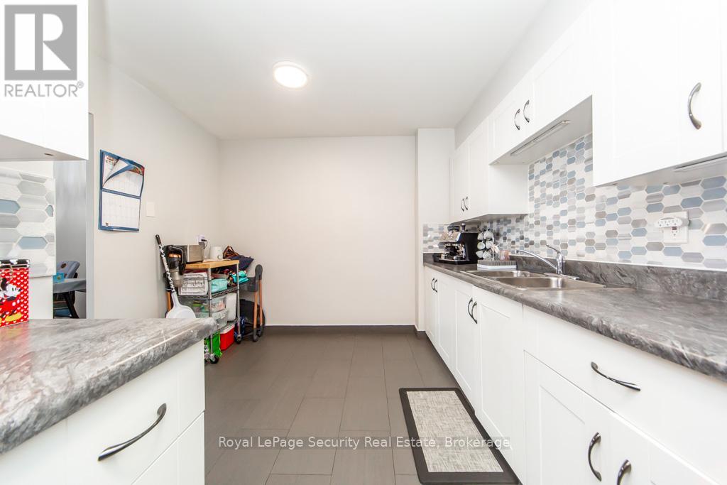 2106 - 85 Emmett Avenue, Toronto, Ontario M6M 5A2 - Photo 19 - W12655616