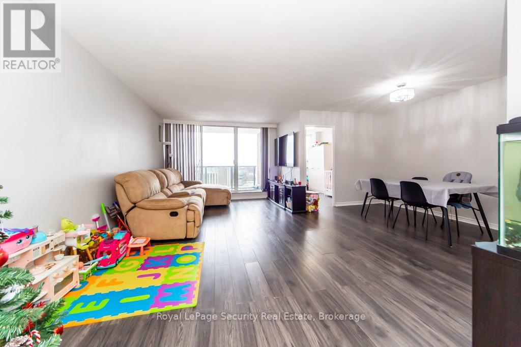 2106 - 85 Emmett Avenue, Toronto, Ontario M6M 5A2 - Photo 5 - W12655616