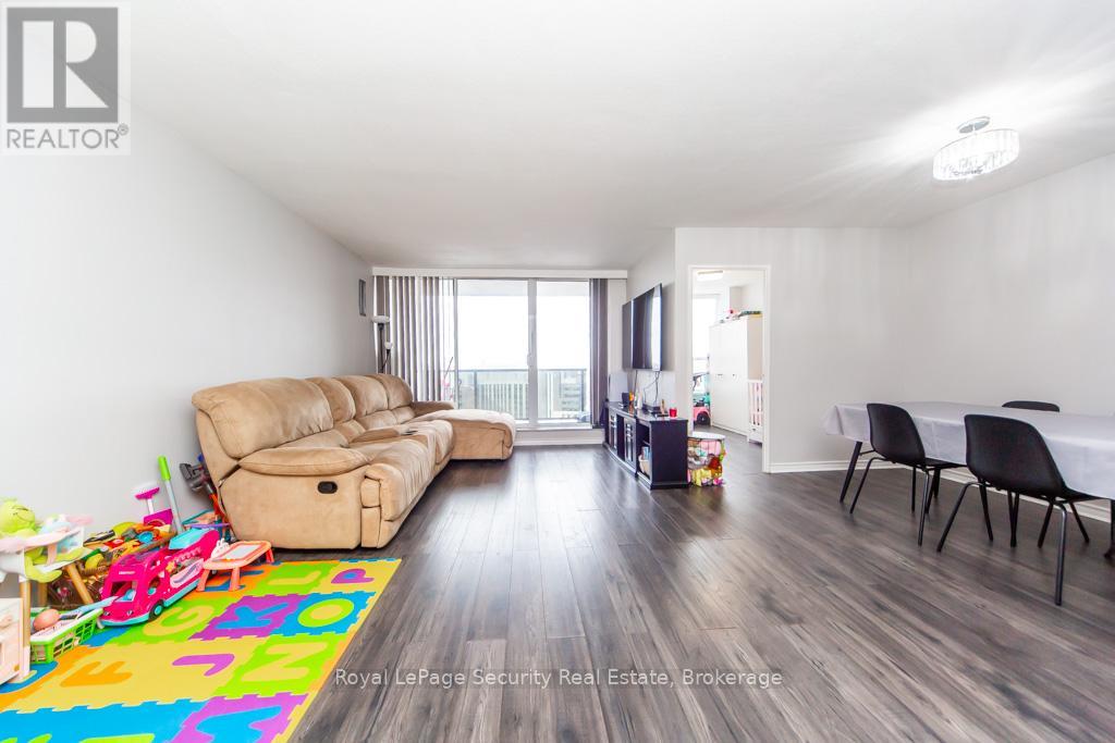 2106 - 85 Emmett Avenue, Toronto, Ontario M6M 5A2 - Photo 6 - W12655616