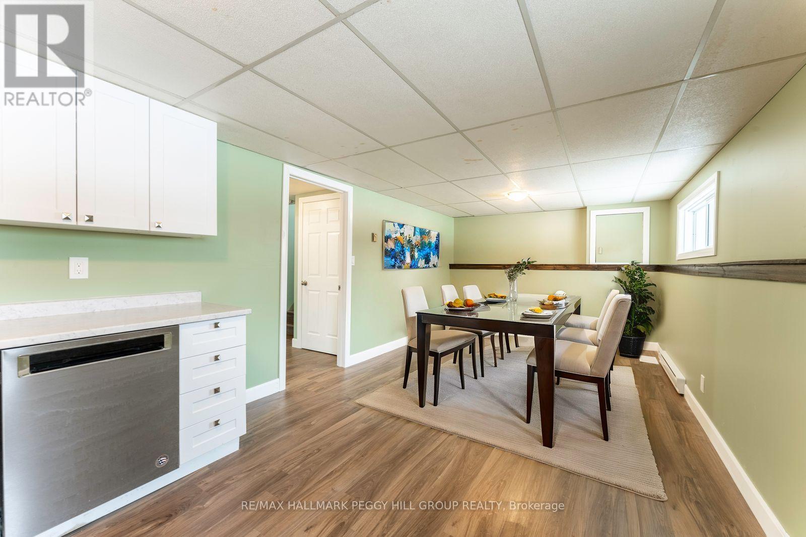 112 Borland Street E, Orillia, Ontario  L3V 2B7 - Photo 10 - S12655942