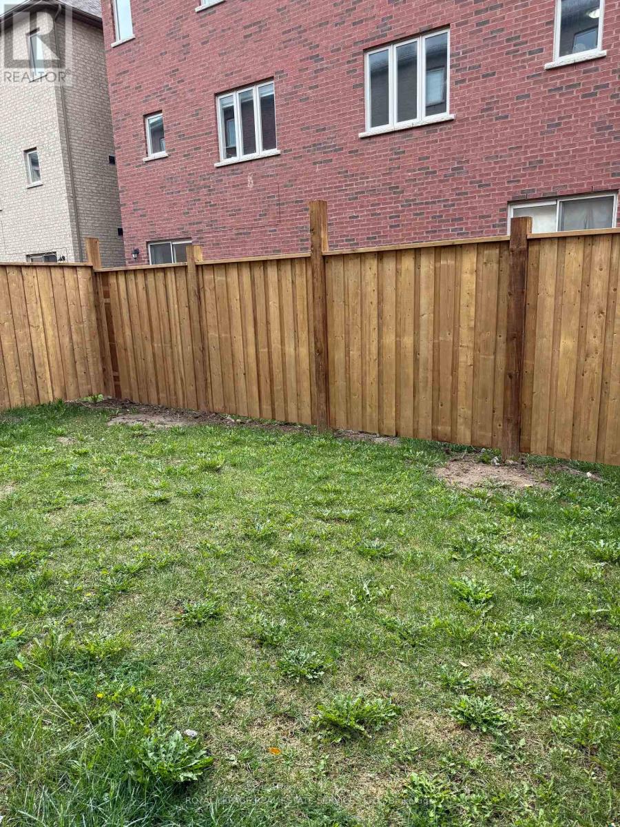 Upper - 50 Hashmi Place, Brampton, Ontario  L6Y 0H8 - Photo 21 - W12655856