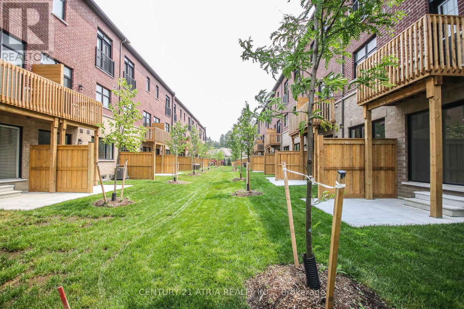 1671 Vellore Crescent, Mississauga, Ontario  L5G 0C3 - Photo 39 - W12655920