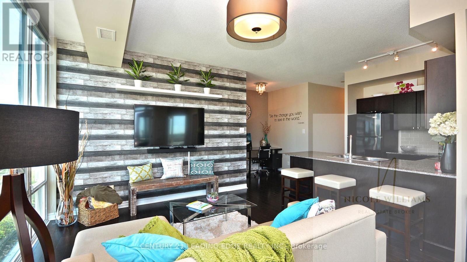 806 - 3525 Kariya Drive, Mississauga, Ontario  L5B 0C2 - Photo 6 - W12655932