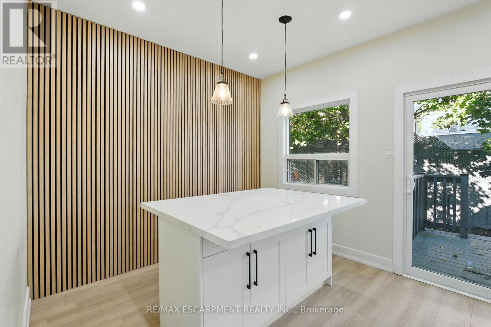 9 Alice Street, Hamilton, Ontario  L8H 4R5 - Photo 24 - X12655864