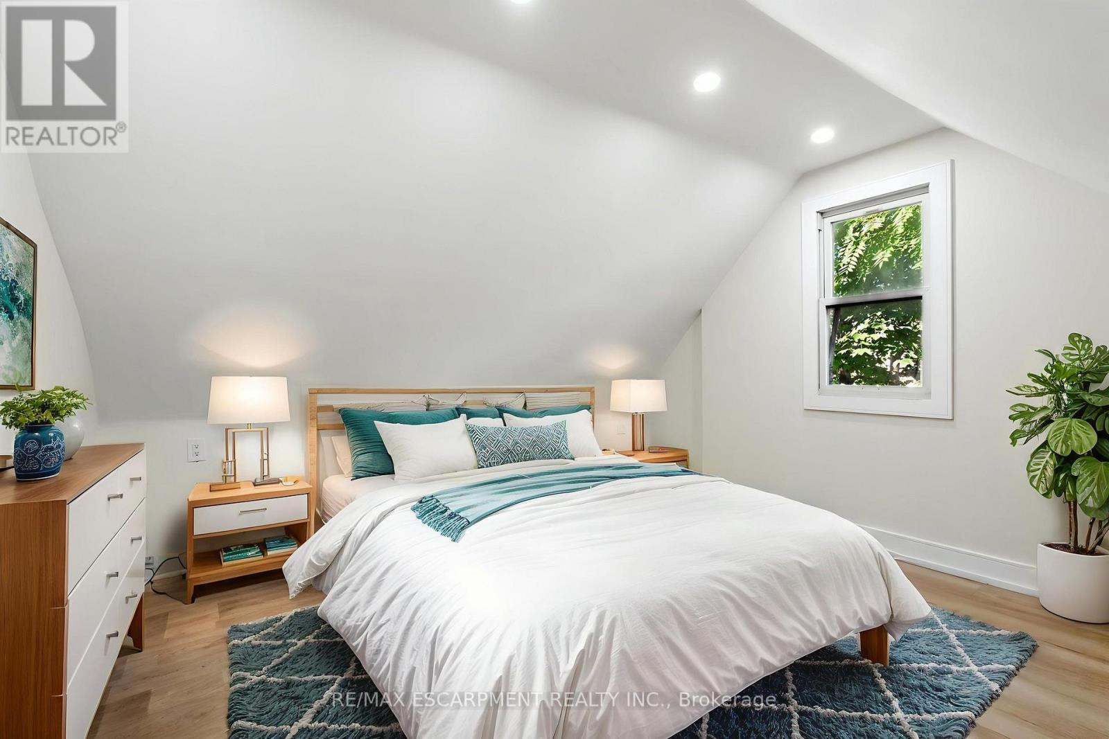 9 Alice Street, Hamilton, Ontario  L8H 4R5 - Photo 31 - X12655864