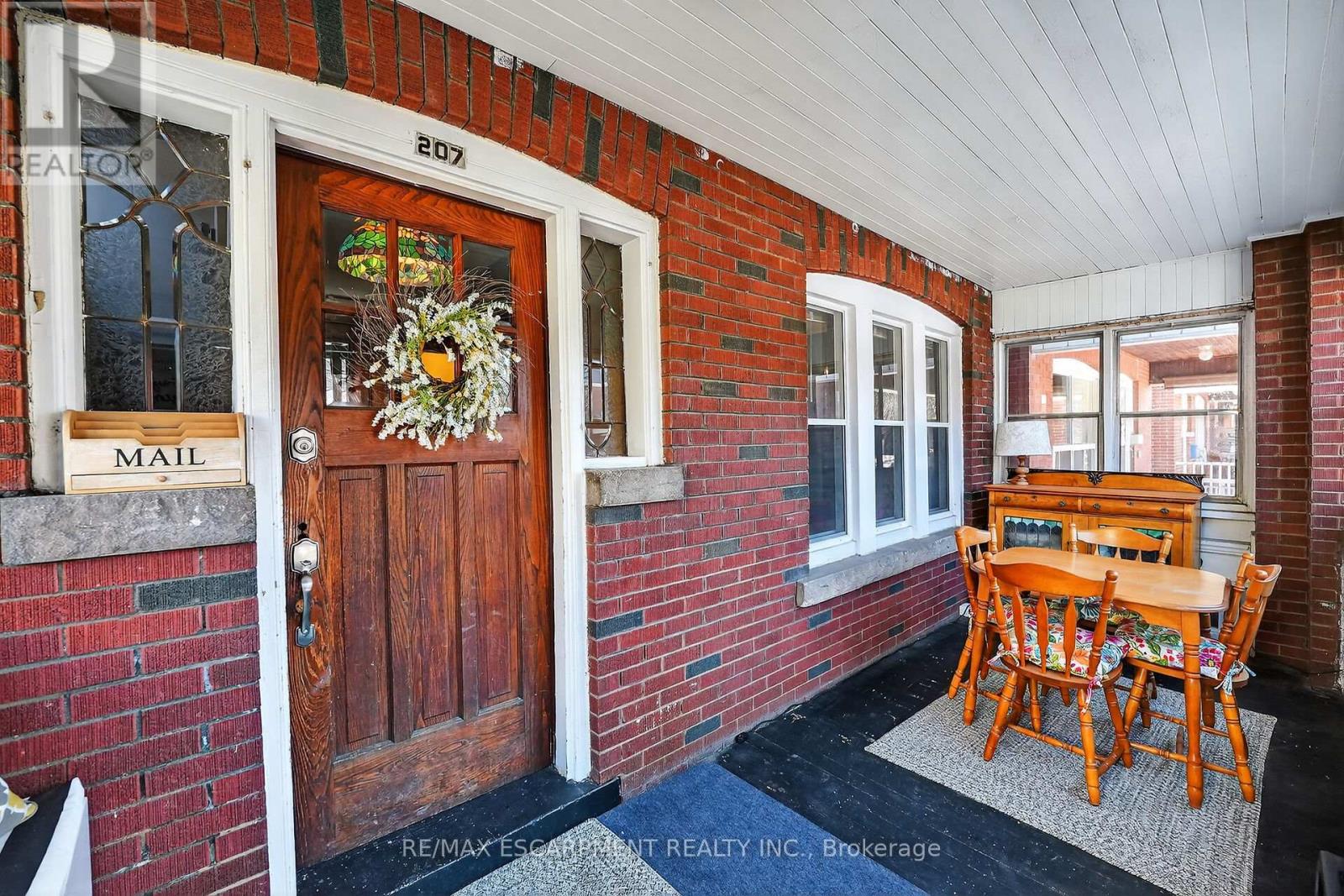 207 Edgemont Street S, Hamilton, Ontario  L8K 2J1 - Photo 15 - X12655946