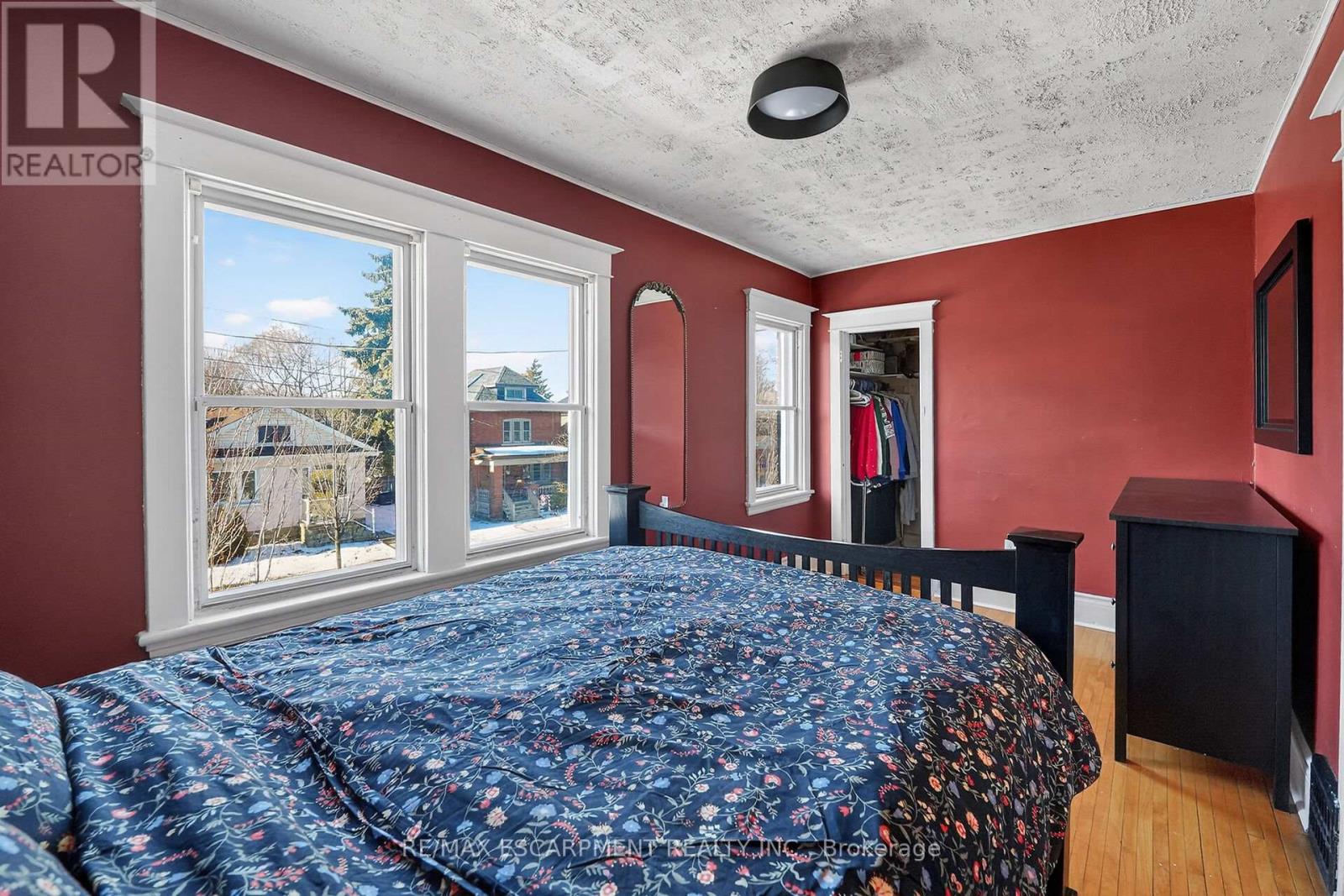 207 Edgemont Street S, Hamilton, Ontario  L8K 2J1 - Photo 17 - X12655946