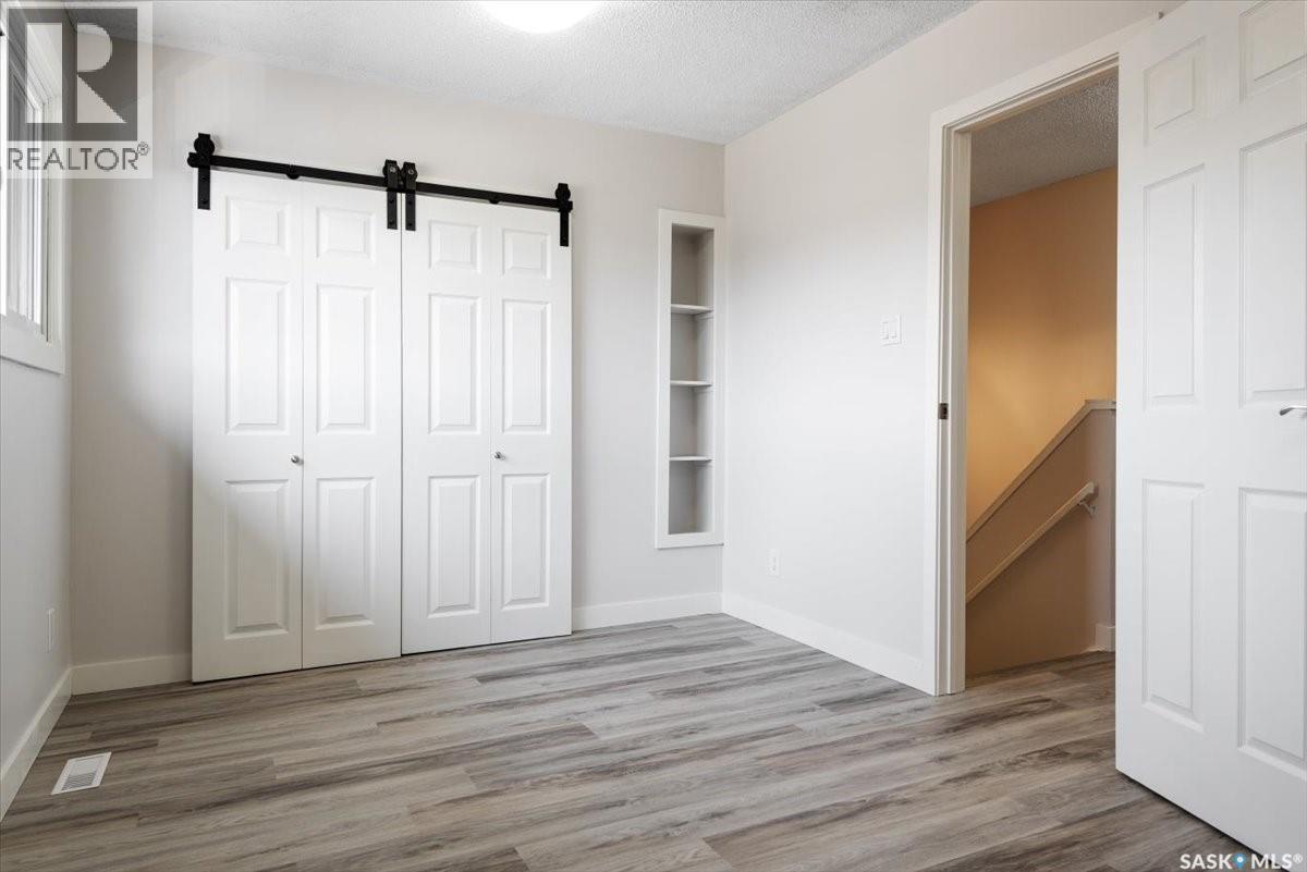 3806 Castle Road, Regina, Saskatchewan  S4S 6M7 - Photo 11 - SK026012