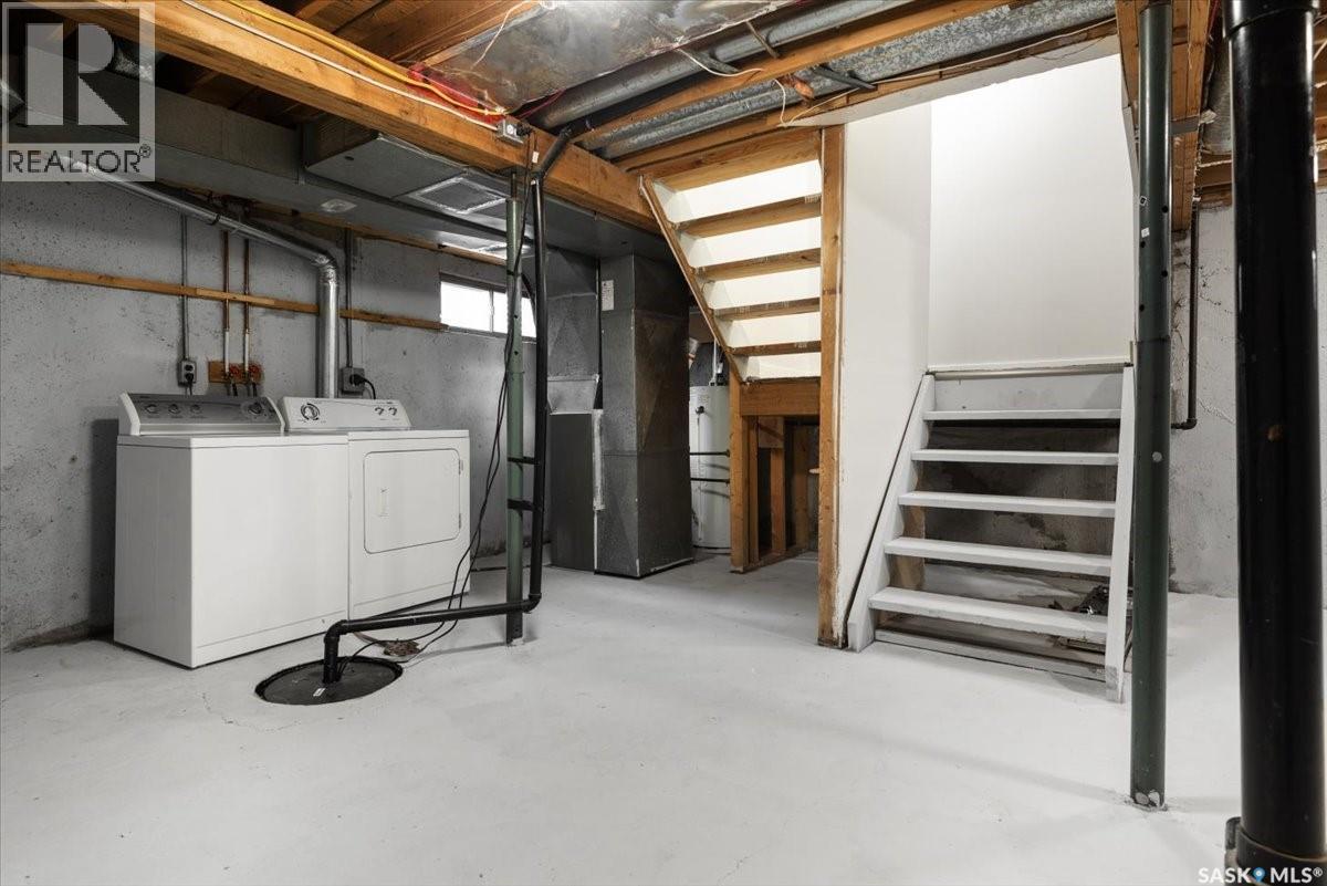 3806 Castle Road, Regina, Saskatchewan  S4S 6M7 - Photo 18 - SK026012