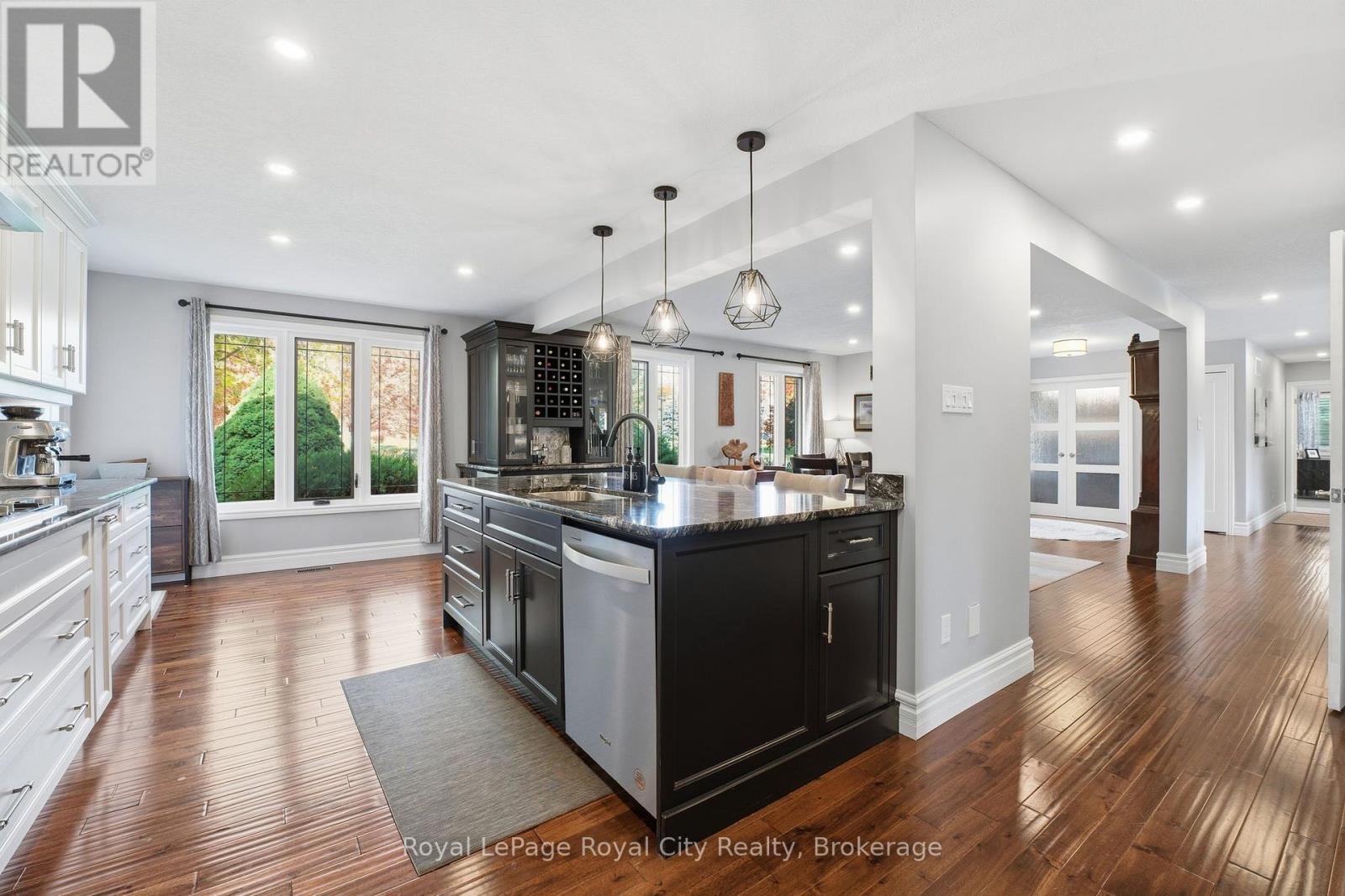 55 Bridle Path, Puslinch, Ontario  N0B 2J0 - Photo 19 - X12656072