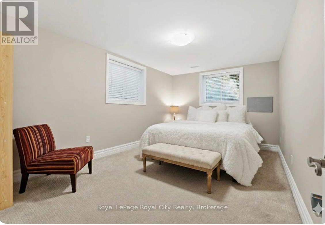 55 Bridle Path, Puslinch, Ontario  N0B 2J0 - Photo 34 - X12656072