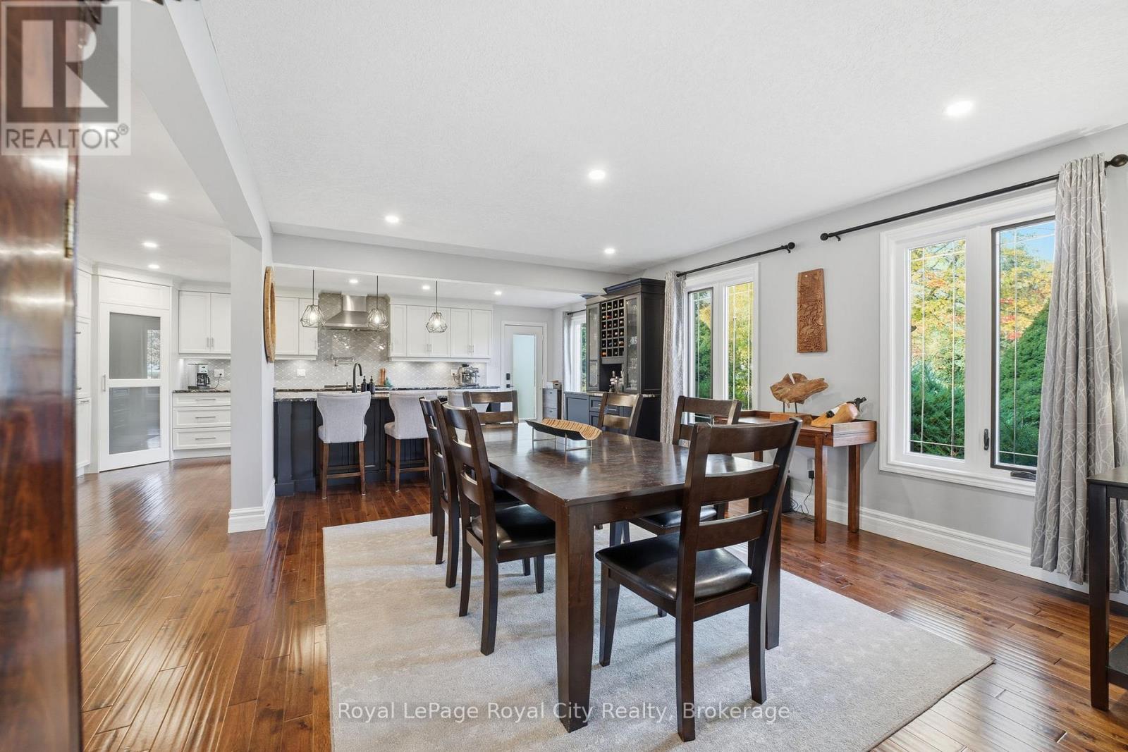 55 Bridle Path, Puslinch, Ontario  N0B 2J0 - Photo 9 - X12656072