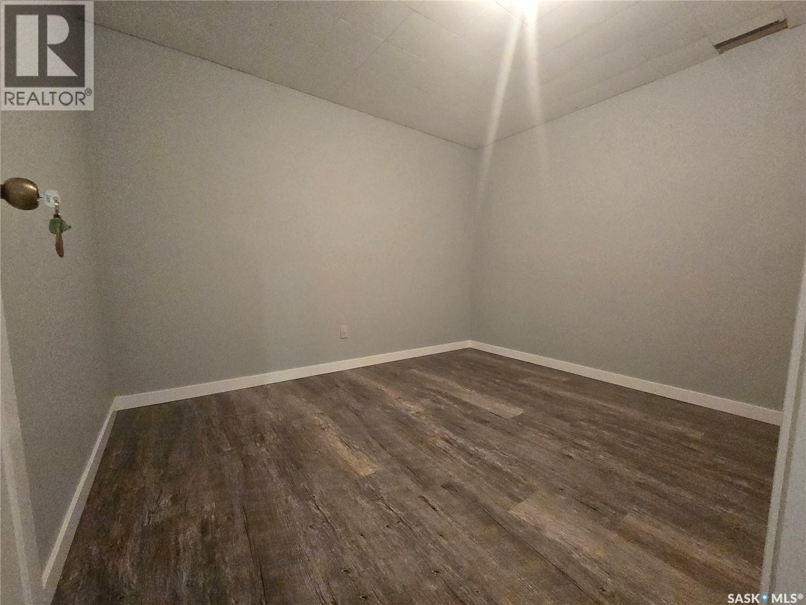 215 Heward Street, Stoughton, Saskatchewan  S0G 4T0 - Photo 12 - SK012948