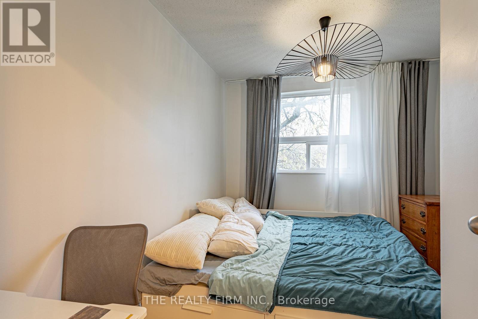 12 - 271 Thames Street N, Ingersoll, Ontario  N5C 3T6 - Photo 11 - X12655998