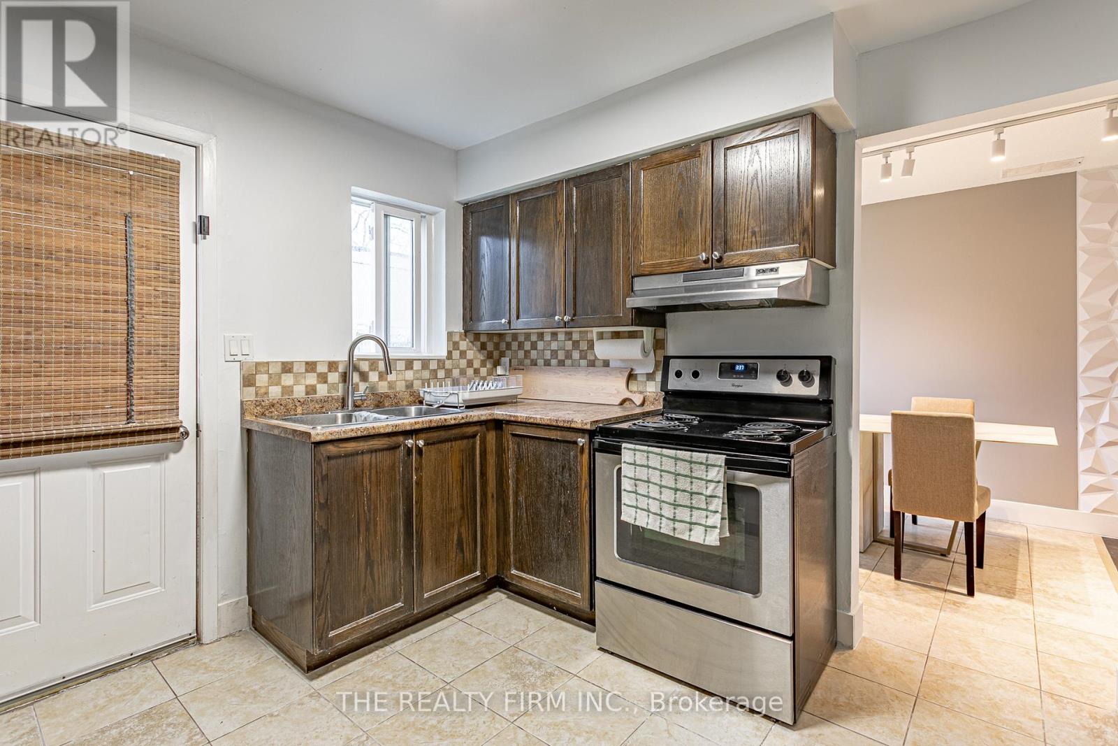 12 - 271 Thames Street N, Ingersoll, Ontario  N5C 3T6 - Photo 8 - X12655998