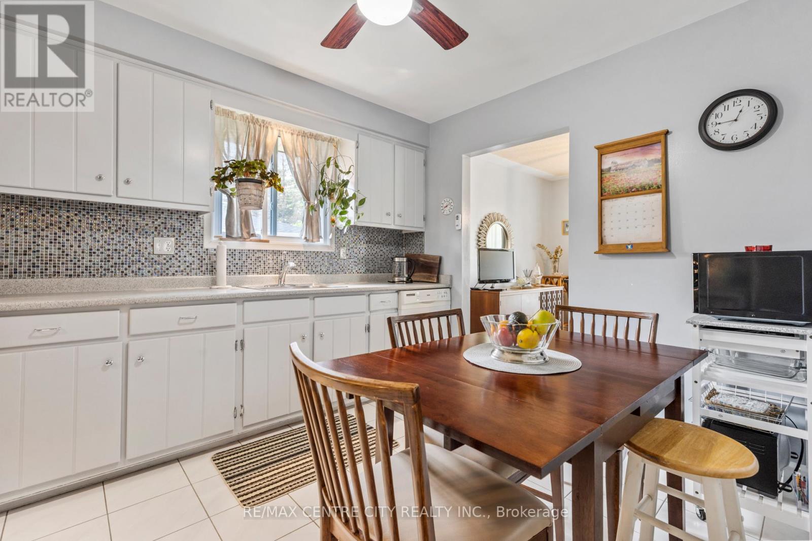 482 Castlegrove Boulevard, London North, Ontario  N6G 1K8 - Photo 12 - X12656056