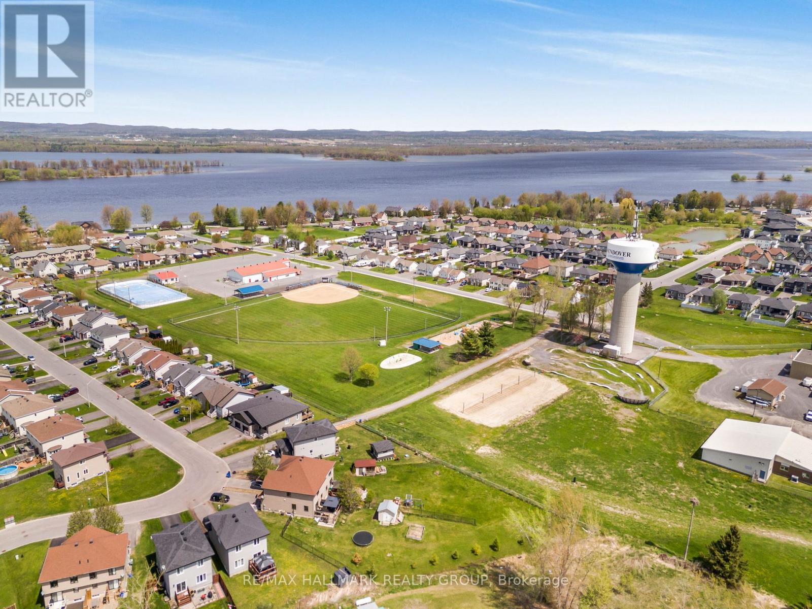 353 Trillium Circle, Alfred And Plantagenet, Ontario  K0A 3K0 - Photo 34 - X12656036