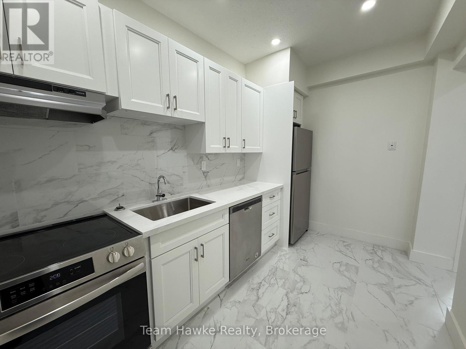 13 - 521 Bay Street, Midland, Ontario  L4R 1L2 - Photo 5 - S12529926