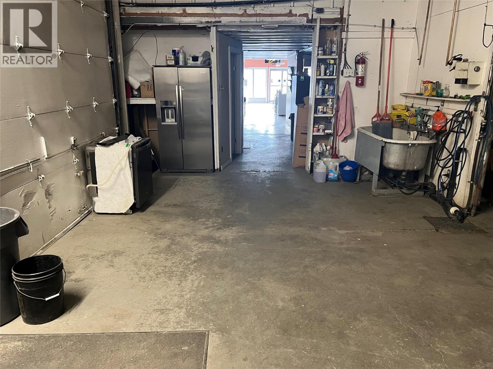 1809 Cranbrook Street N, Cranbrook, British Columbia  V1C 3S9 - Photo 9 - 10371730