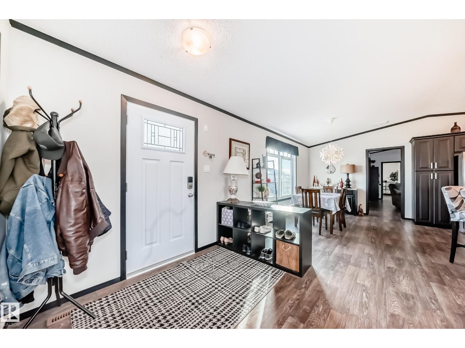 115 Hawthorn Dr, Morinville, Alberta  T8R 2P7 - Photo 6 - E4466228