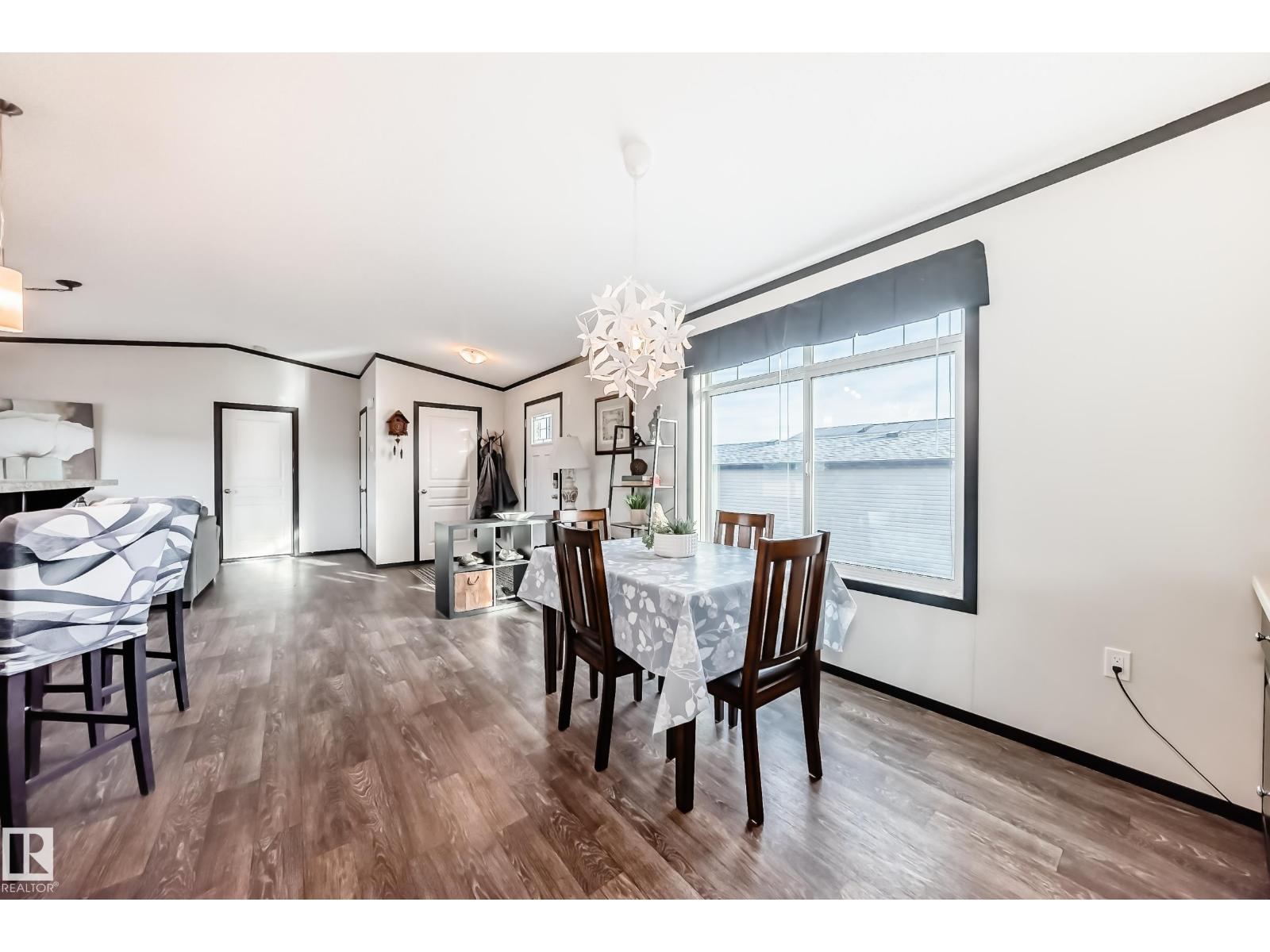 115 Hawthorn Dr, Morinville, Alberta  T8R 2P7 - Photo 14 - E4466228