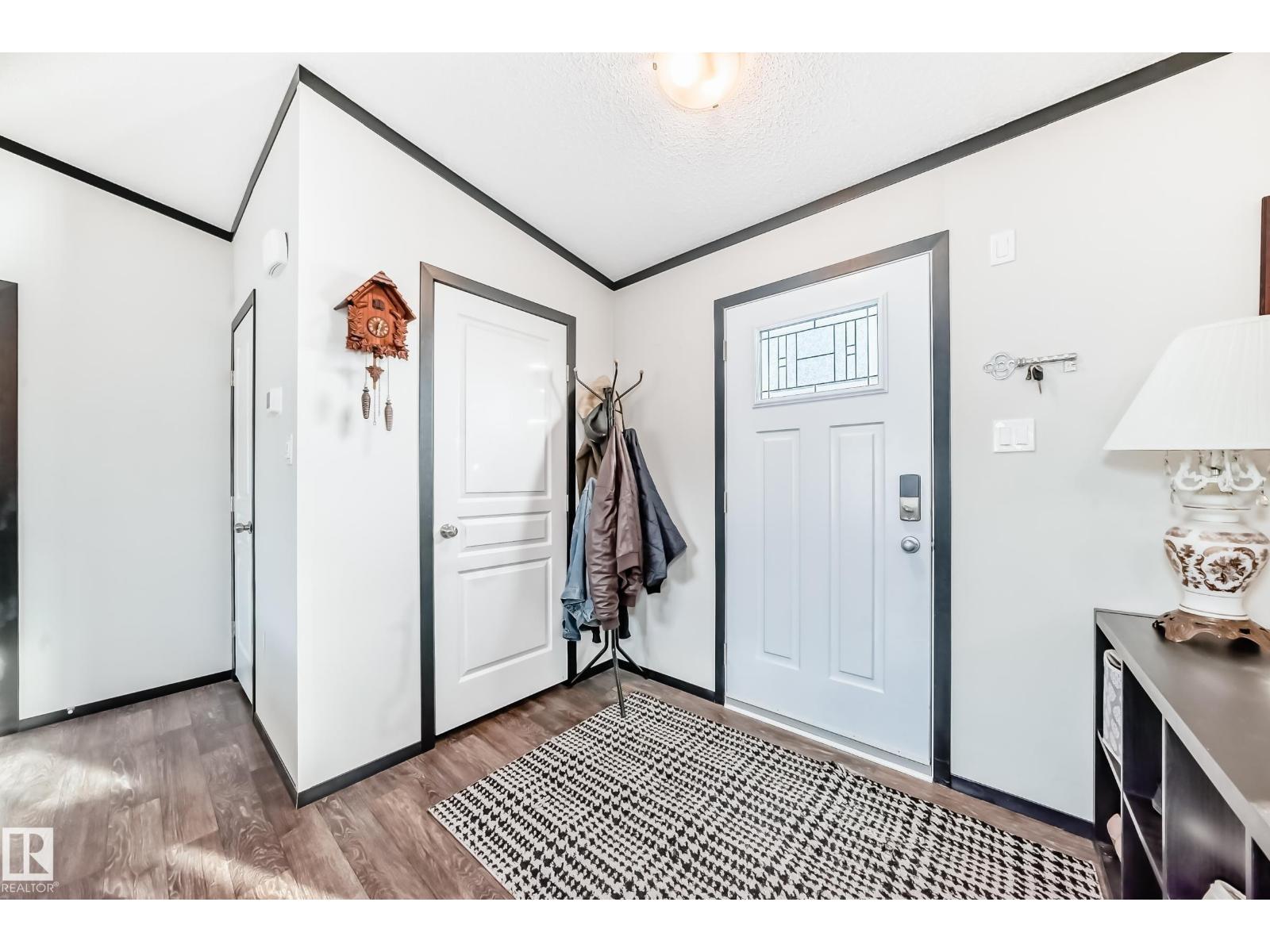 115 Hawthorn Dr, Morinville, Alberta  T8R 2P7 - Photo 5 - E4466228