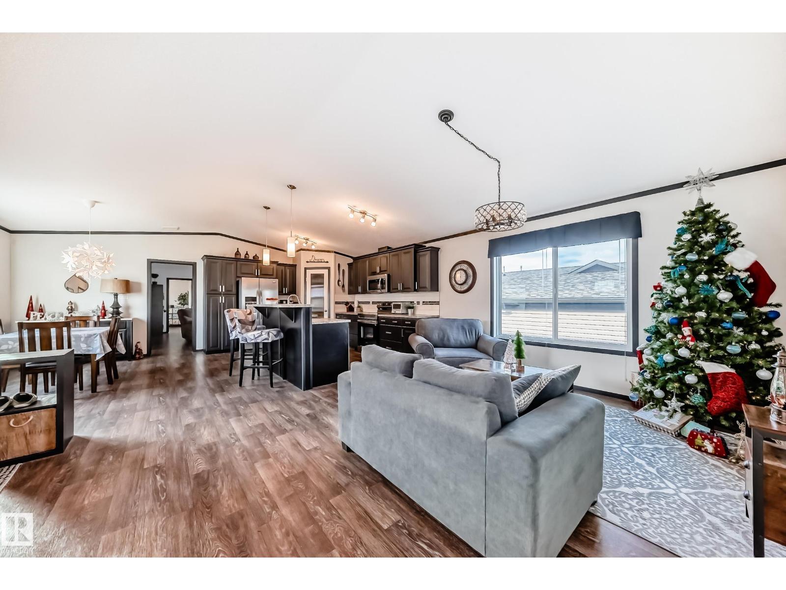 115 Hawthorn Dr, Morinville, Alberta  T8R 2P7 - Photo 20 - E4466228